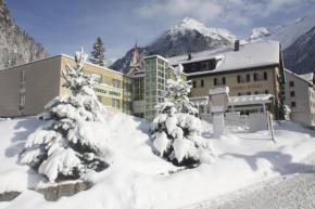 Weisses Rössli only Bed & Breakfast self check-in mit Sauna extra Göschenen